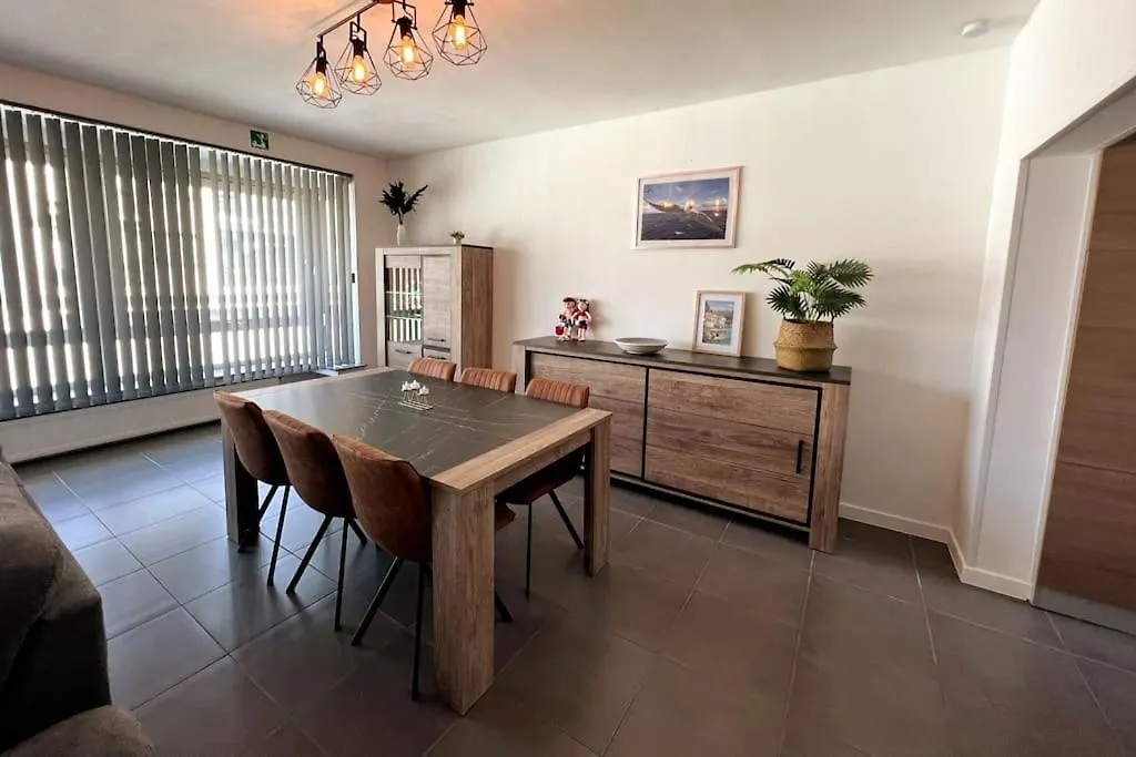 Bright, Spacious Apartment Nearby Beach 奥斯滕德 0*,